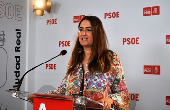 PSOE celebra con 