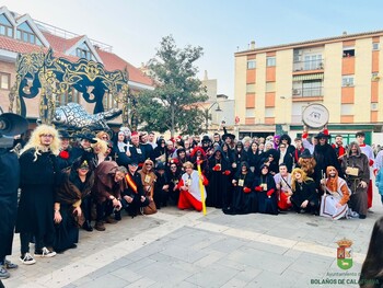 Bolaños dice adiós a Doña Sardina en un desfile carnavalesco
