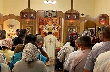 La comunidad rumana recupera su iglesia tras nueve años