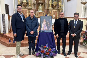 Almodóvar presenta su cartel de Semana Santa