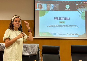 Cristina Vallejo muestra en Europa la juventud más solidaria