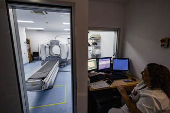 Los hospitales aumentan su tecnología con dos resonancias más
