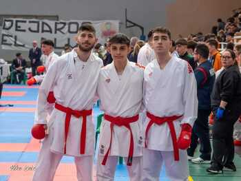 6 medallas para el Karate Almagro en el Regional por Equipos