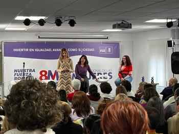 El PSOE reclama la bandera del feminismo inclusivo