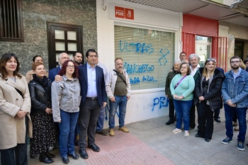 El PSOE pide a PP y Vox compromiso para frenar su persecución