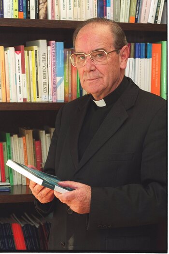 Fallece el sacerdote y profesor Modesto Santos