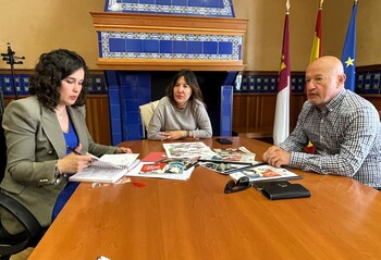 Fernández confirma el apoyo de la Junta al Festival de Calzada