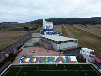 Los arquitectos de CLM premian el gimnasio municipal de Corral